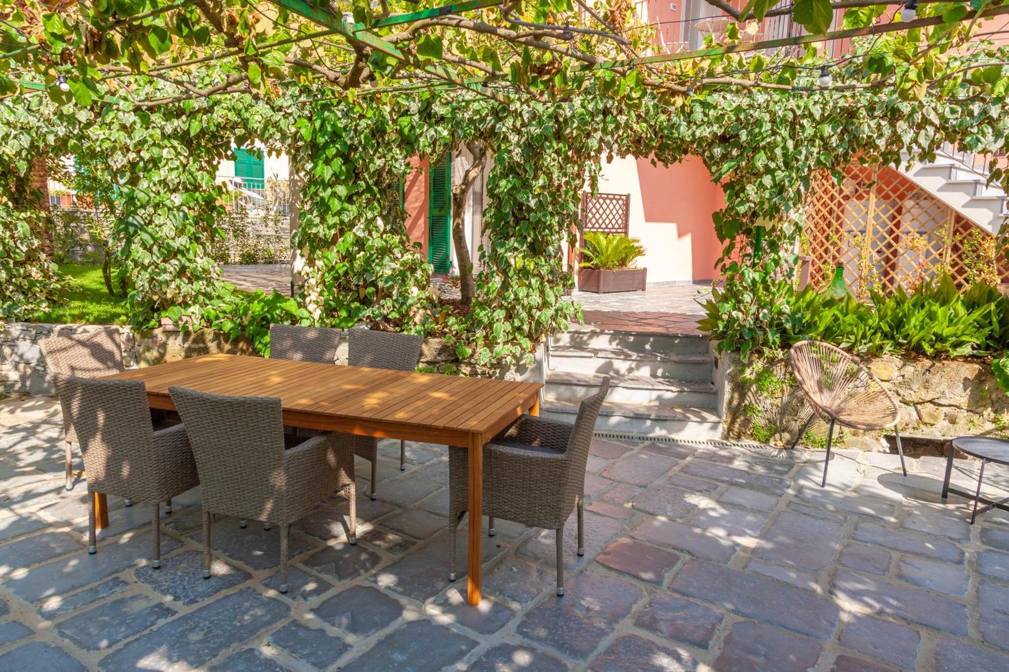 Apartamento La Casa Dei Glicini Levanto Exterior foto